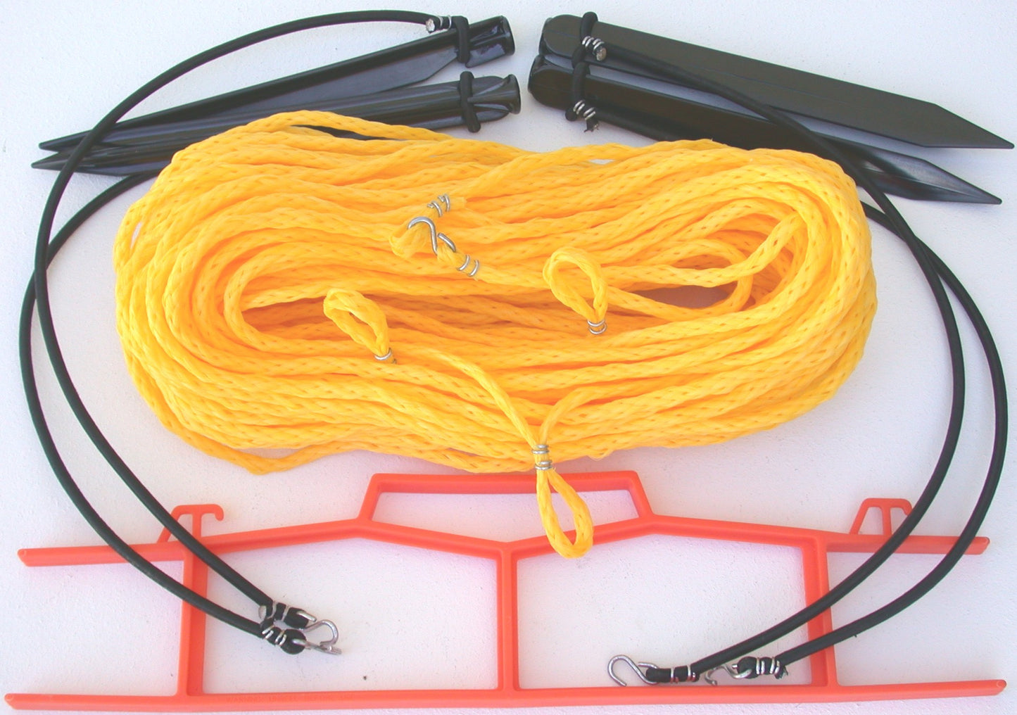 25YS-yellow 1/4-inch non-adjustable rope boundary, sand pegs, storage winder